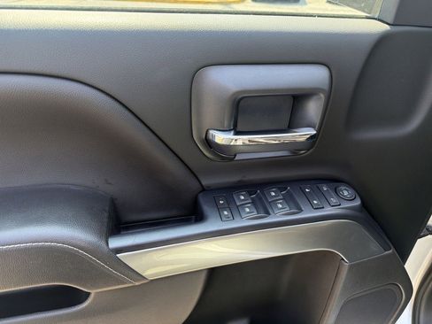 Used 2018 Chevrolet Silverado 1500 LT w/ All Star Edition image 15