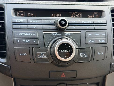 Used 2011 Acura TSX Sedan FWD image 39