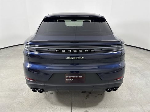 New 2026 Porsche Cayenne S image 6