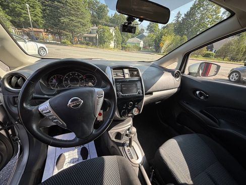Used 2016 Nissan Versa Note SV image 7
