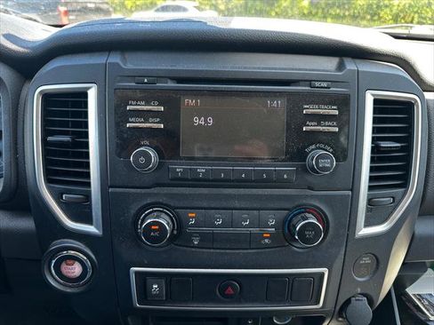 Used 2017 Nissan Titan S RWD image 12