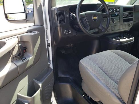 Used 2014 Chevrolet Express 2500 RWD 2500 135 image 11