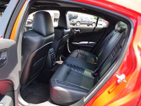 Used 2018 Dodge Charger SRT Hellcat RWD image 32