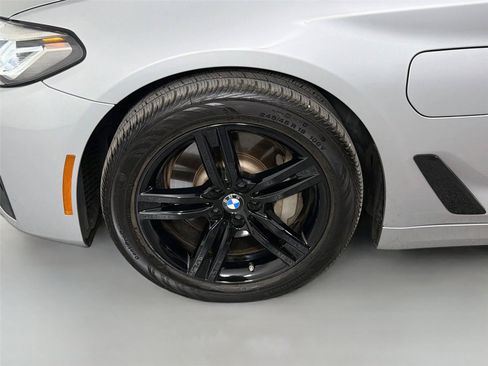Used 2021 BMW 530e w/ Convenience Package RWD image 31