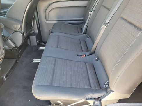 Used 2017 Mercedes-Benz Metris Passenger image 26