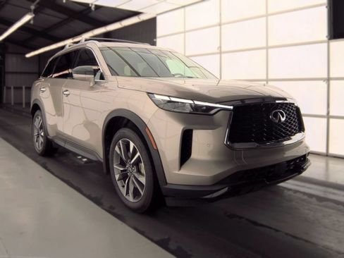 Certified 2024 INFINITI QX60 Luxe FWD image 4