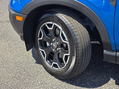 Used 2025 Ford Bronco Sport Outer Banks w/ Outer Banks Tech Package+ AWD/4WD image 26
