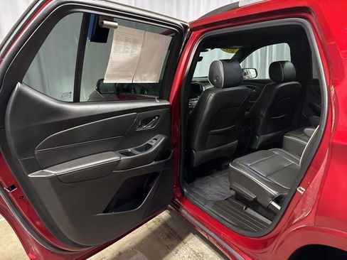 Used 2022 Chevrolet Traverse Premier w/ LPO, Floor Liner Package image 24