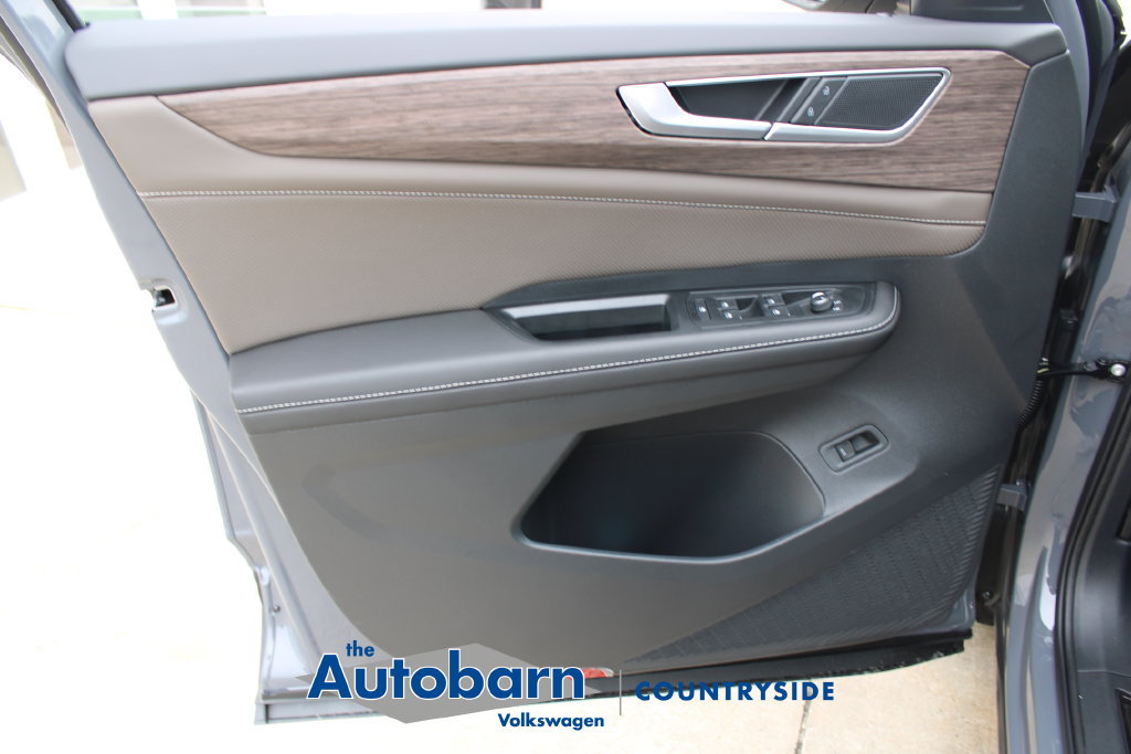 New 2026 Volkswagen Atlas SEL AWD/4WD image 9