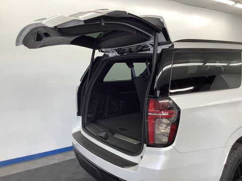 Used 2023 Chevrolet Suburban RST w/ Luxury Package AWD/4WD image 26
