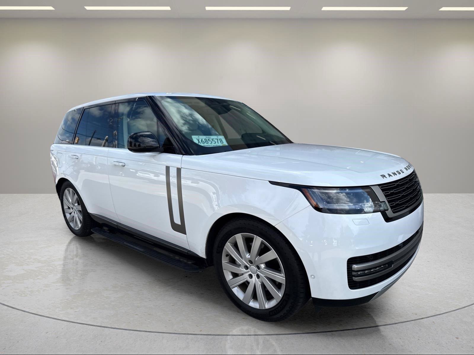 Used 2024 Land Rover Range Rover SE AWD/4WD image 21