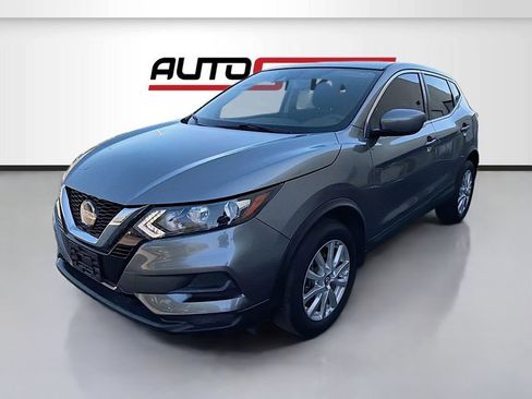 Used 2021 Nissan Rogue Sport S image 3