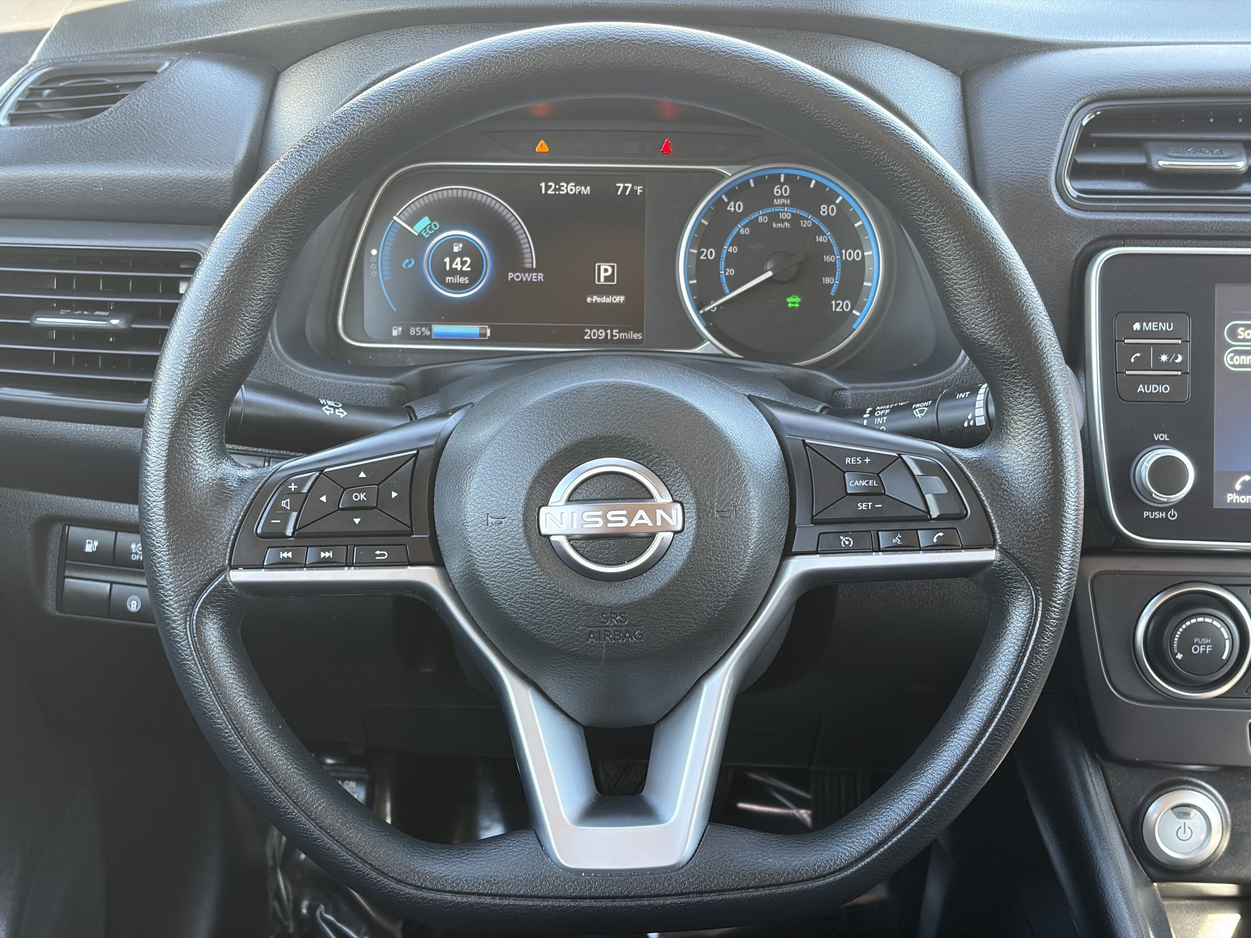 Used 2025 Nissan Leaf S FWD image 22