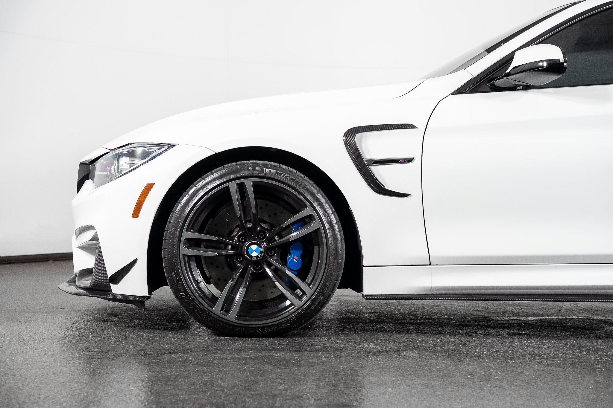 Used 2020 BMW M4 Coupe RWD image 15