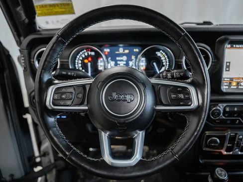 Used 2023 Jeep Wrangler Unlimited Sahara w/ Cold Weather Group AWD/4WD image 37