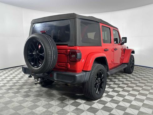 Used 2021 Jeep Wrangler Unlimited Sahara w/ Cold Weather Group image 8
