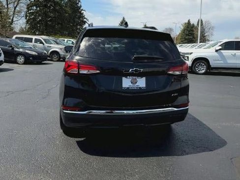 Certified 2023 Chevrolet Equinox RS w/ RS Leather Package AWD/4WD image 7