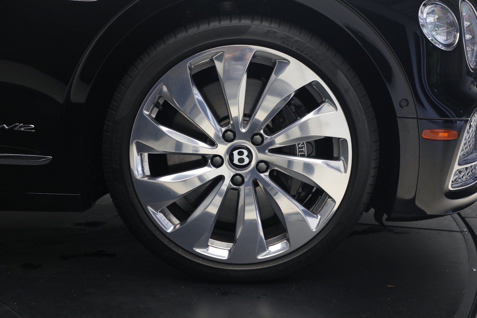 Certified 2022 Bentley Flying Spur W12 AWD/4WD image 17