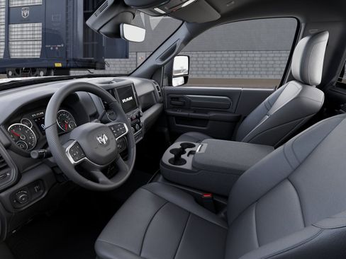 New 2026 RAM 5500 Tradesman AWD/4WD image 22