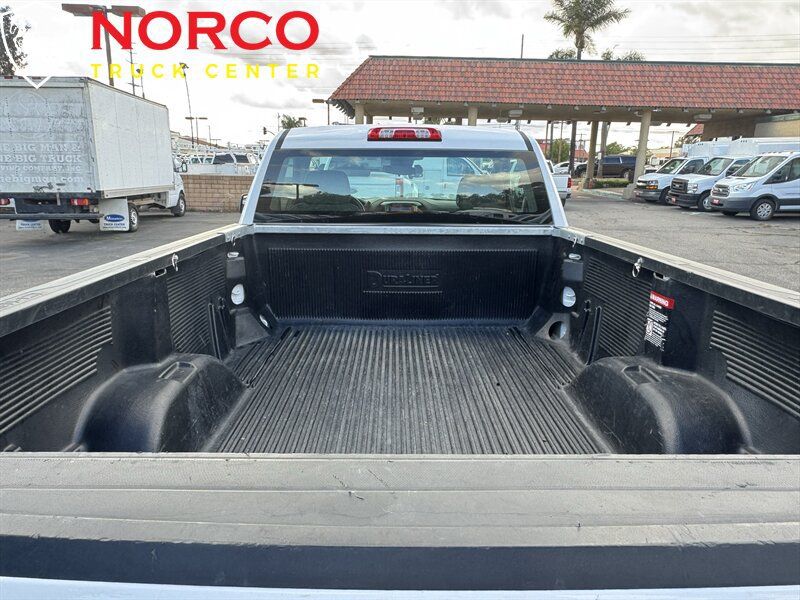 Used 2025 Chevrolet Silverado 1500 W/T RWD image 9