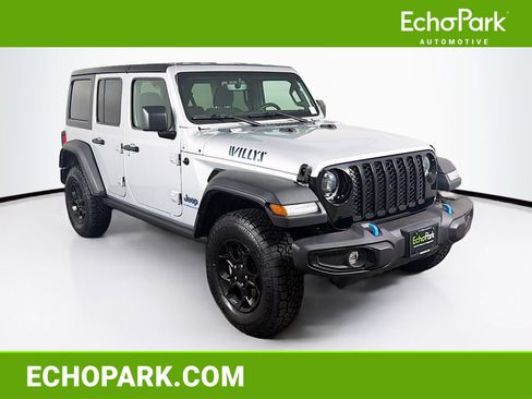 Used 2023 Jeep Wrangler Unlimited w/ 8.4" Radio Group AWD/4WD image 1