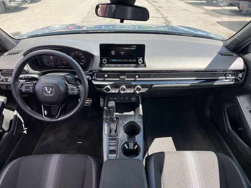 Used 2025 Honda Civic Sport image 18