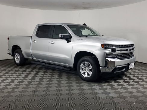Used 2019 Chevrolet Silverado 1500 LT w/ All-Star Edition image 2