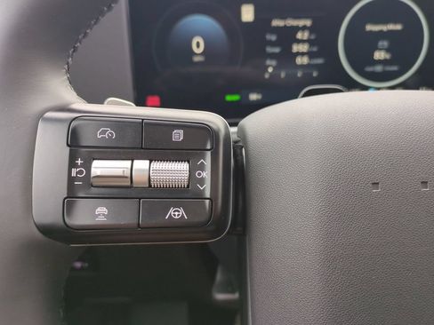 New 2026 Hyundai Ioniq 9 SE AWD/4WD image 32