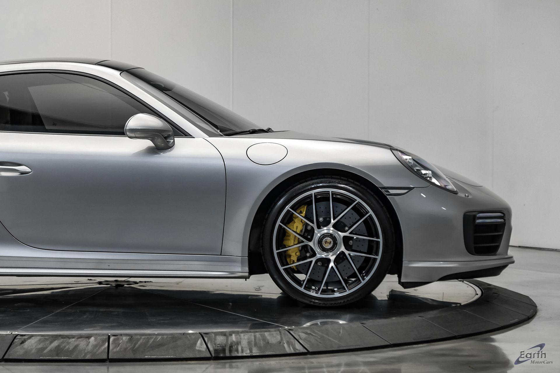 Used 2017 Porsche 911 Turbo S AWD/4WD image 21