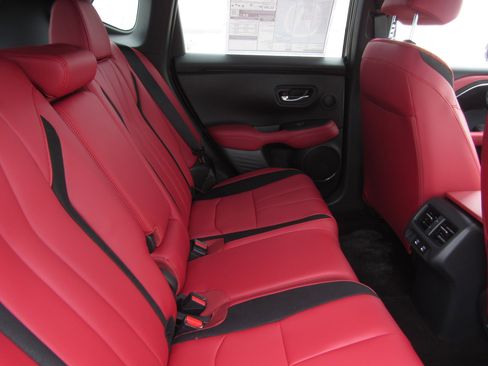 Certified 2025 Acura ADX A-Spec image 12