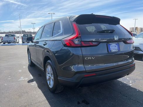 Used 2024 Honda CR-V EX image 10