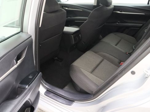 Used 2025 Toyota Camry LE w/ Convenience Package FWD image 27