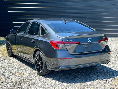 Used 2022 Honda Civic Sport image 4