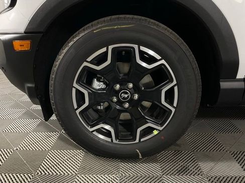 New 2025 Ford Bronco Sport Outer Banks w/ Outer Banks Tech Package+ image 10