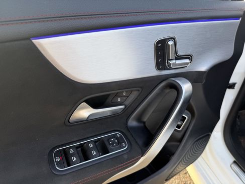 Used 2020 Mercedes-Benz CLA 35 AMG 4MATIC image 29