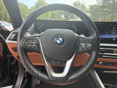 Used 2023 BMW 330i xDrive Sedan w/ Premium Package AWD/4WD image 11