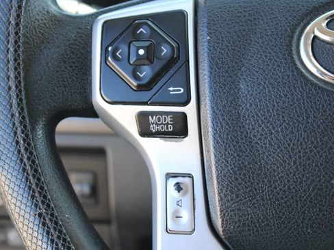 Used 2016 Toyota Tundra SR5 w/ SR5 Upgrade Package RWD image 25