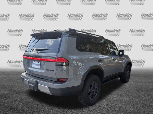 Used 2026 Lexus GX 550 AWD/4WD image 8