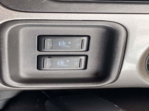 Used 2017 Nissan Juke SV AWD/4WD image 26