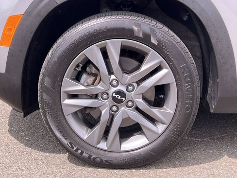 Used 2023 Kia Seltos LX AWD/4WD image 25