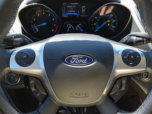 Used 2013 Ford Escape Titanium AWD/4WD image 2