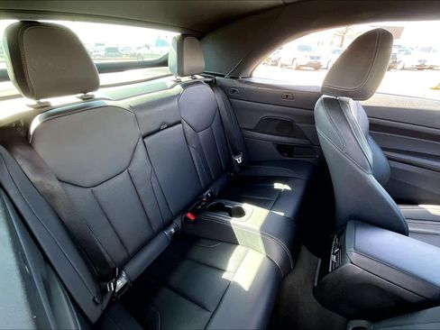 Used 2025 BMW 430i Convertible image 16