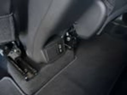Used 2025 Buick Encore GX Preferred FWD image 34