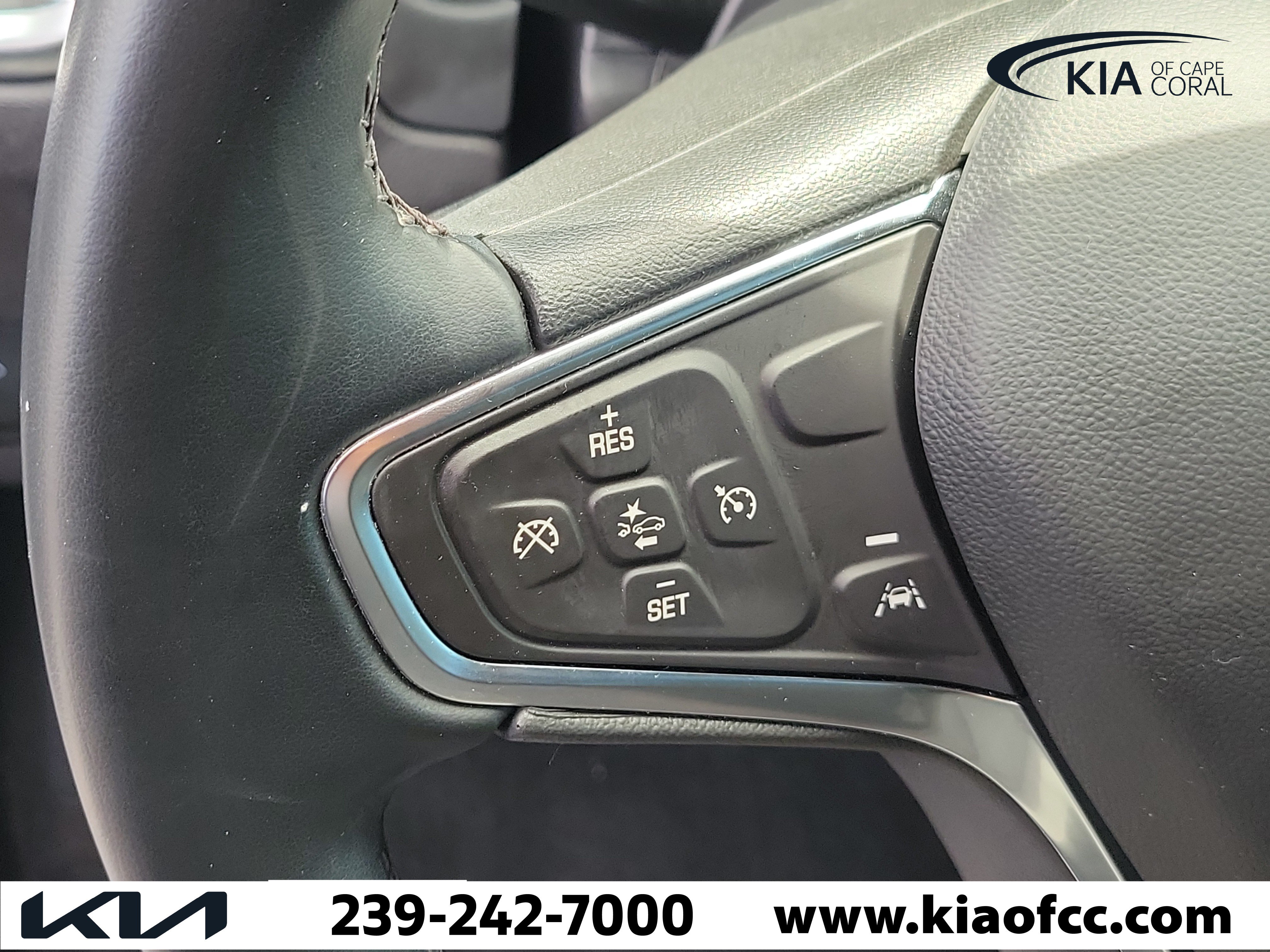 Used 2024 Chevrolet Equinox LT FWD image 27