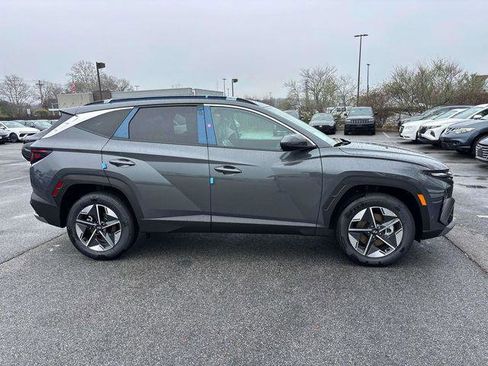 New 2026 Hyundai Tucson SEL image 2