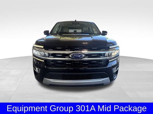 Used 2024 Ford Expedition Max Limited image 9