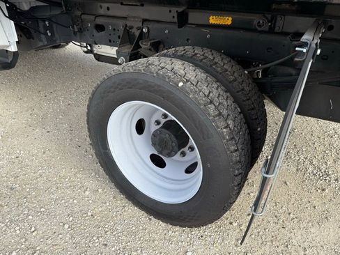 New 2024 Ford F450 XL image 12