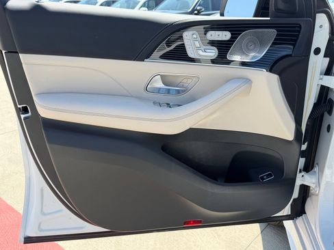 New 2026 Mercedes-Benz GLE 53 AMG 4MATIC Coupe image 18