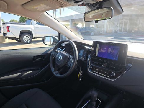 Certified 2025 Toyota Corolla LE FWD image 14