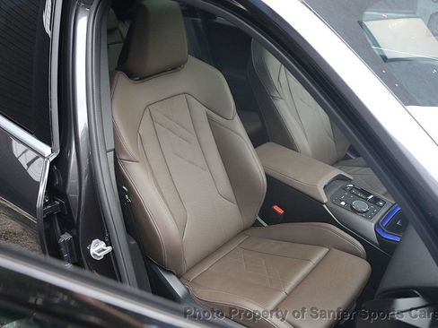 Used 2025 BMW X3 xDrive30i AWD/4WD image 28